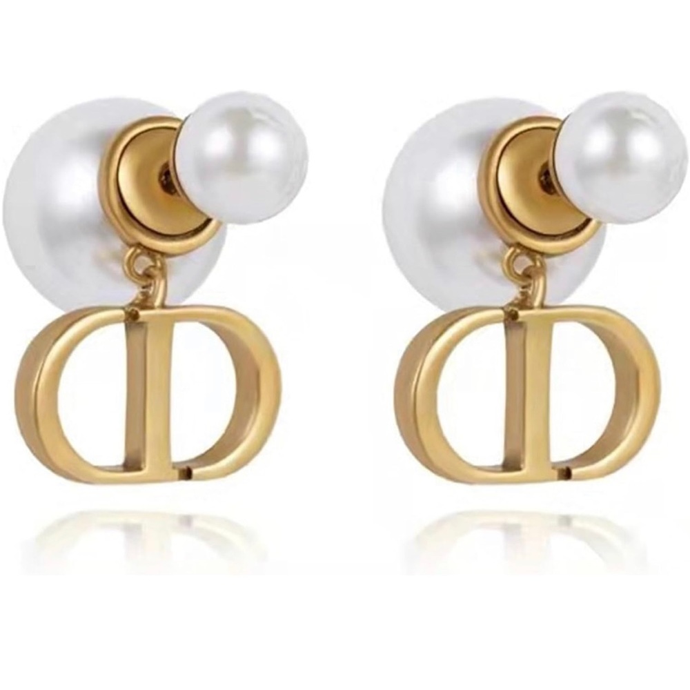 Pearl Hoop Earrings for Women Pearl Heart Dangle Earrings Fashion Hypoallergenic